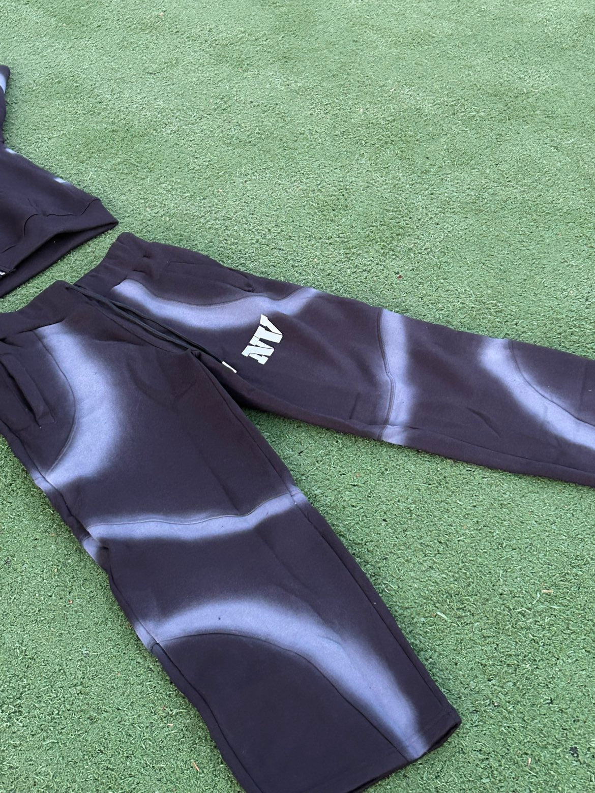 NV AURA TRACKSUIT